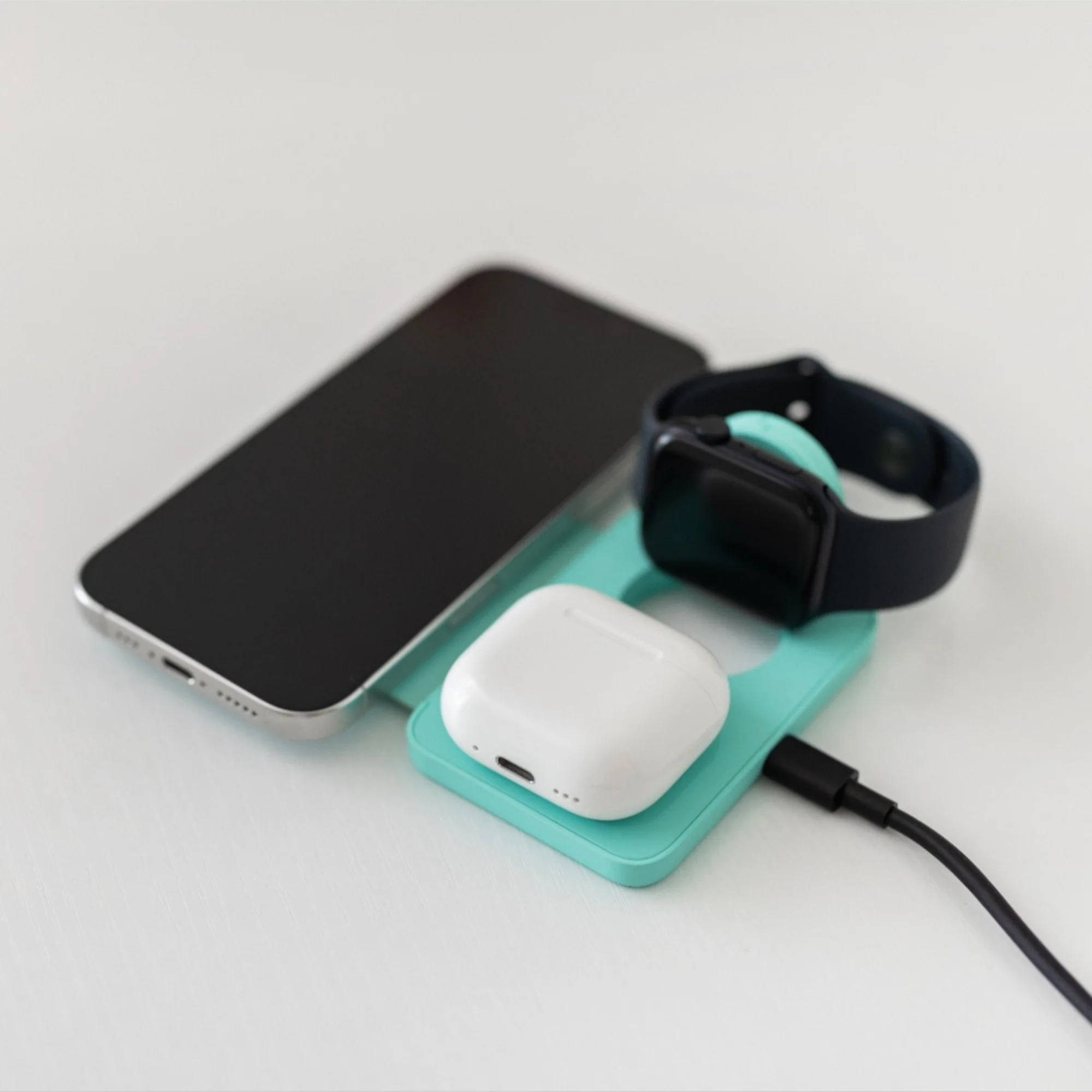 Apollo 3-in-1 Apple Charger - Image 45