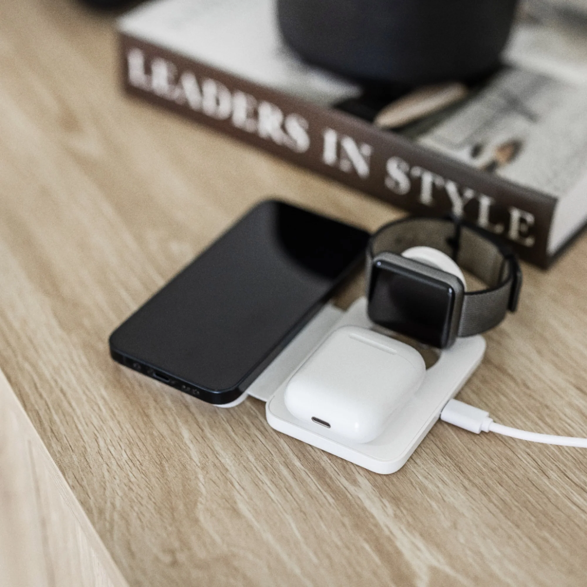 Duo Pack - Apollo 3-in-1 Apple Chargers - Image 19