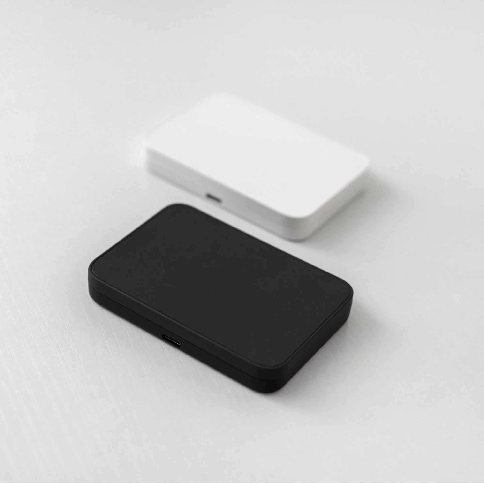 Duo Pack - Apollo 3-in-1 Apple Chargers - Image 24