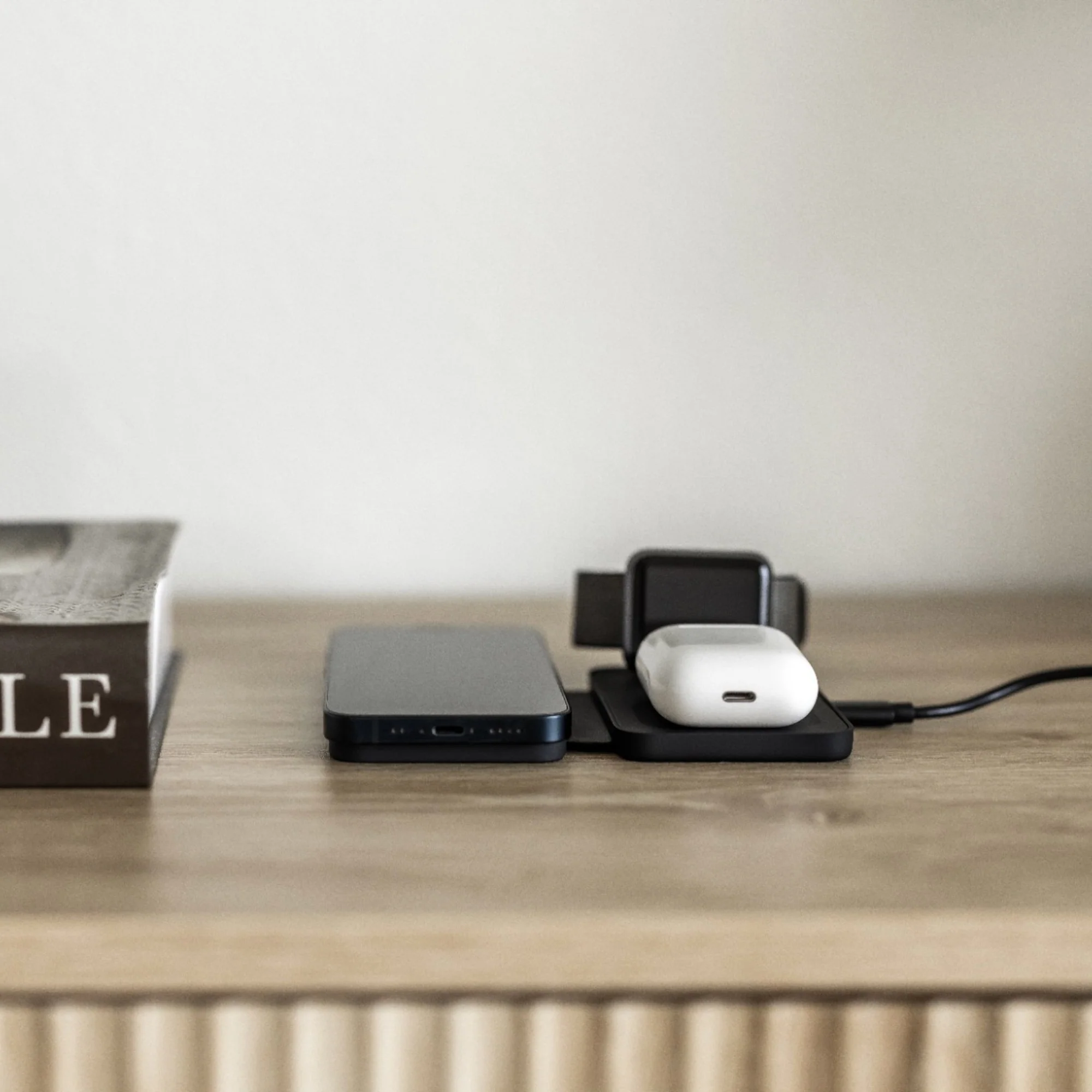 Duo Pack - Apollo 3-in-1 Apple Chargers - Image 35