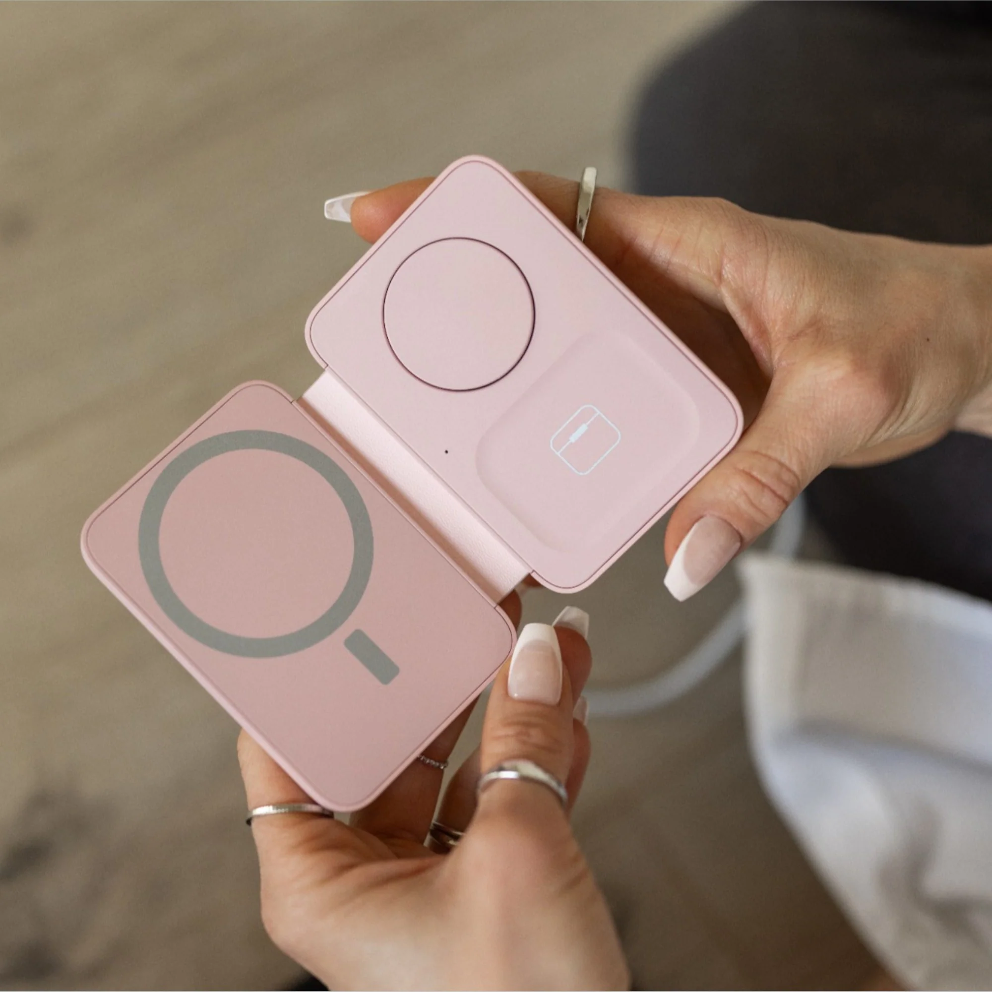 Duo Pack - Apollo 3-in-1 Apple Chargers - Image 72