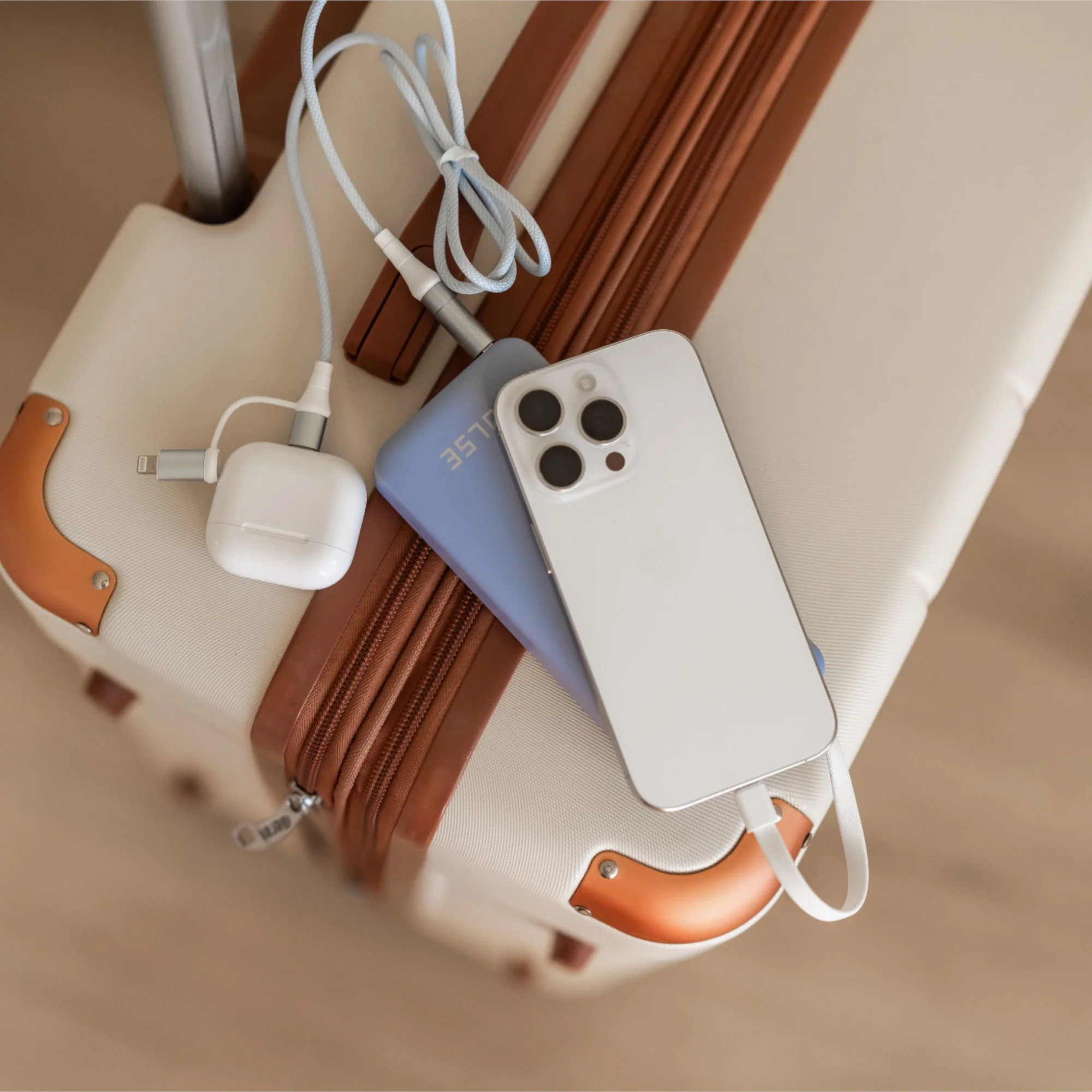 Duo Pack - Lightning 20,000mAh Power Bank - Image 59