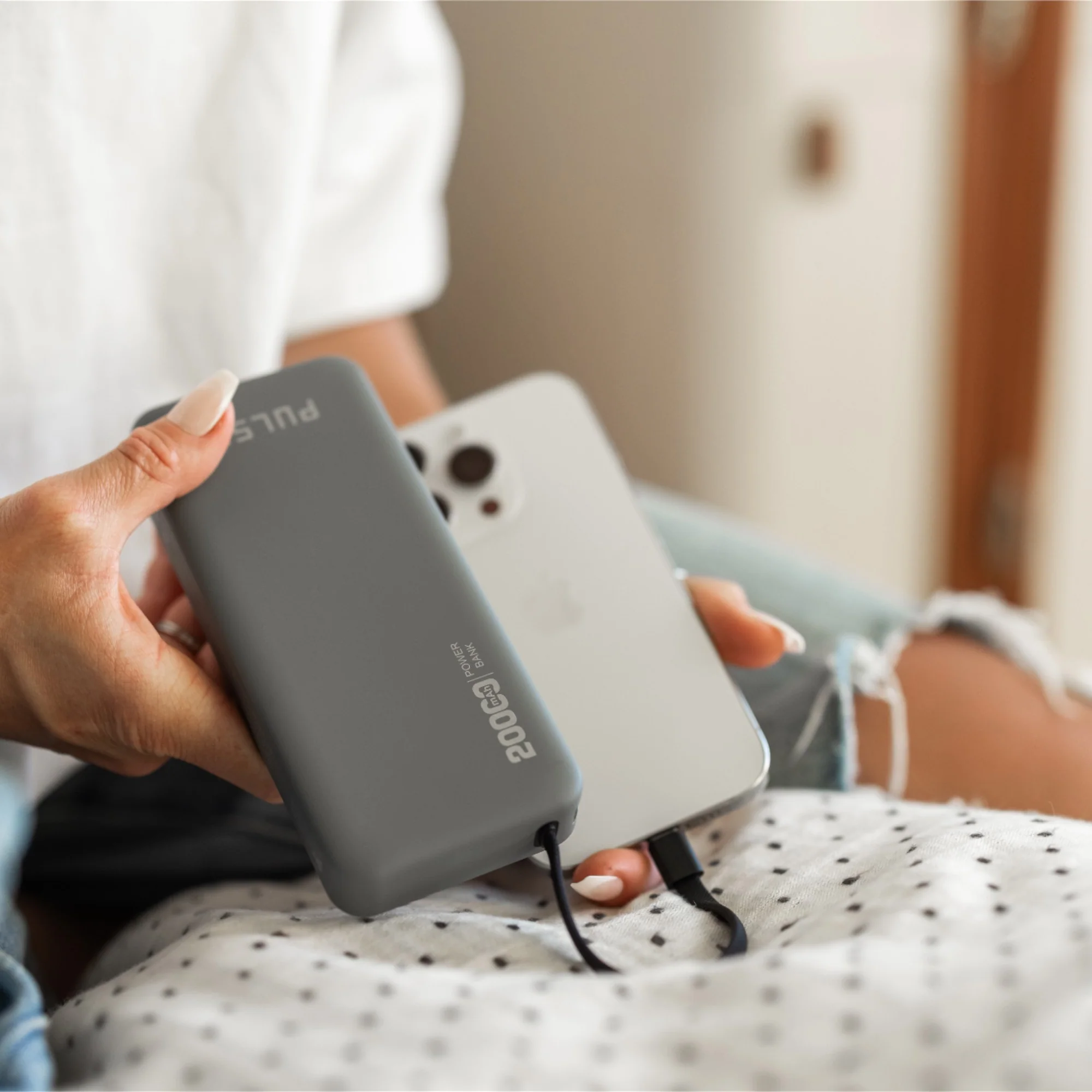 Duo Pack - Lightning 20,000mAh Power Bank - Image 78