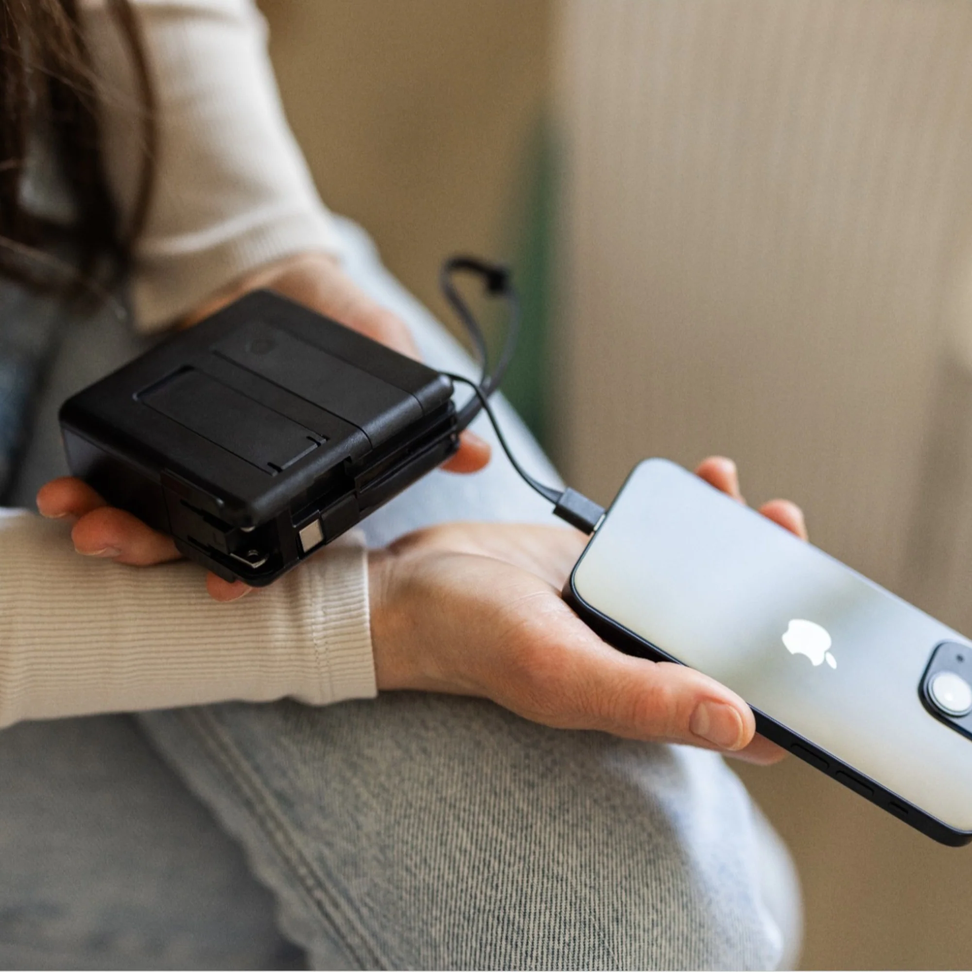 Duo Pack - Universe 5-in-1 Power Bank & Charger - Image 39