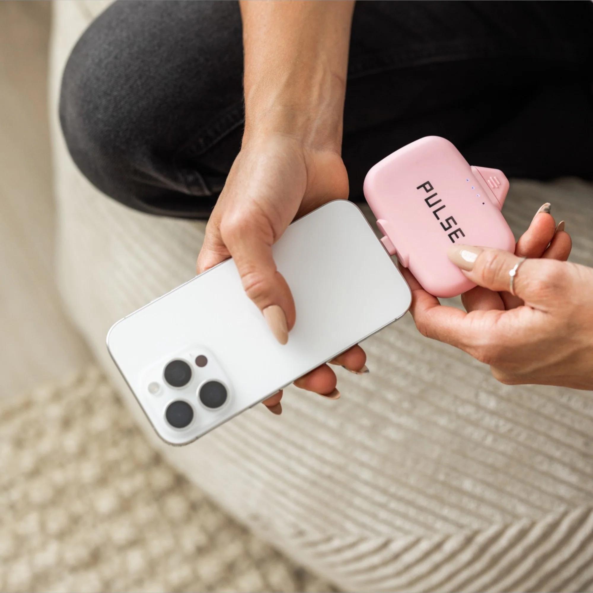 Duo Pack - Venus Portable Universal Chargers - Image 48