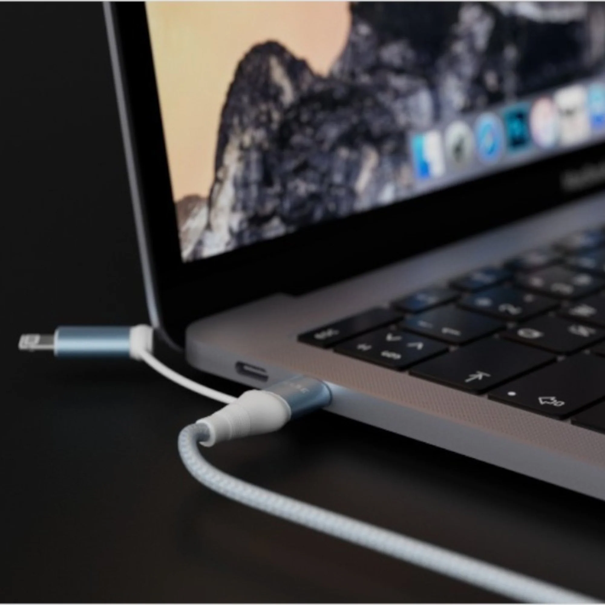Everyday Bundle - HydroPower, Venus & Fast Charging Cable - Image 35