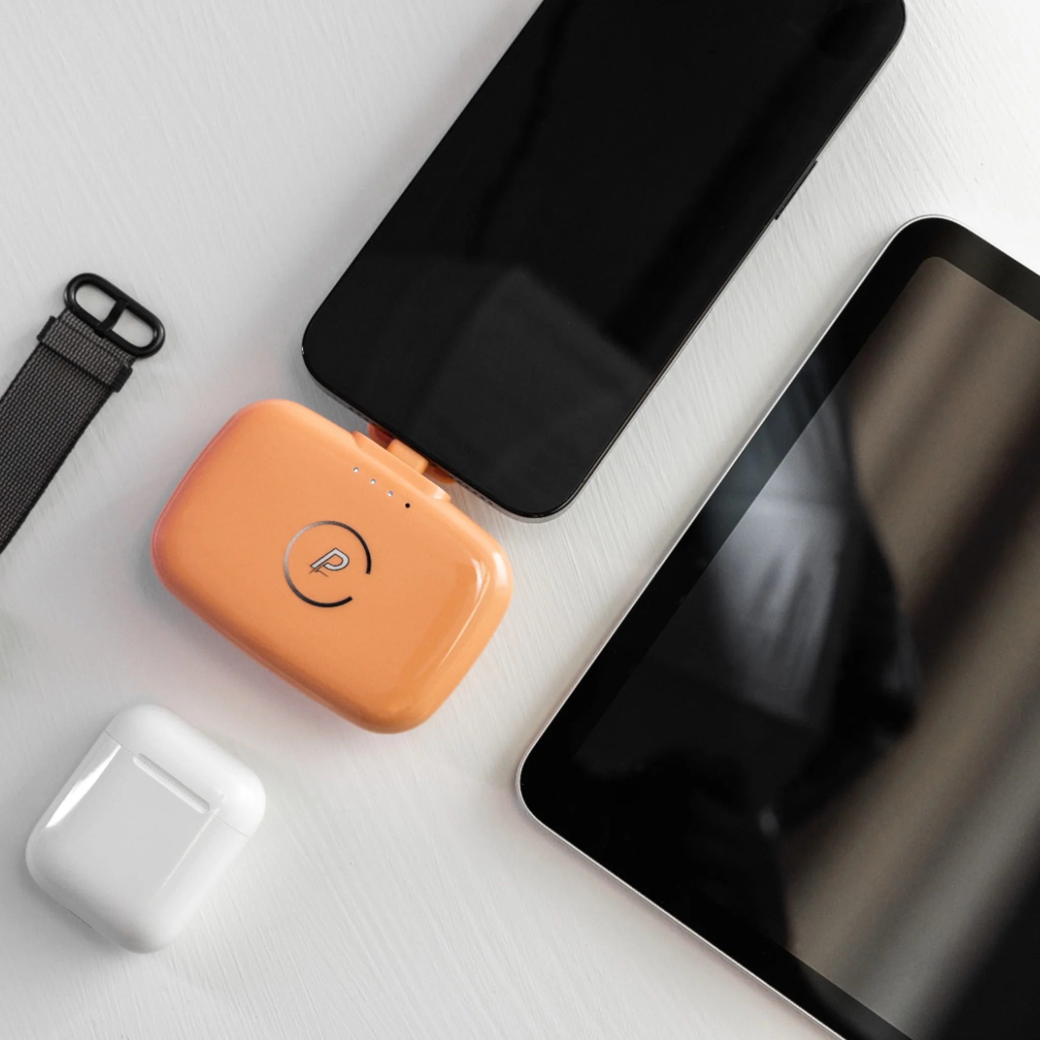 Gravity ANDROID & iPHONE 15 Portable Charger - Image 8