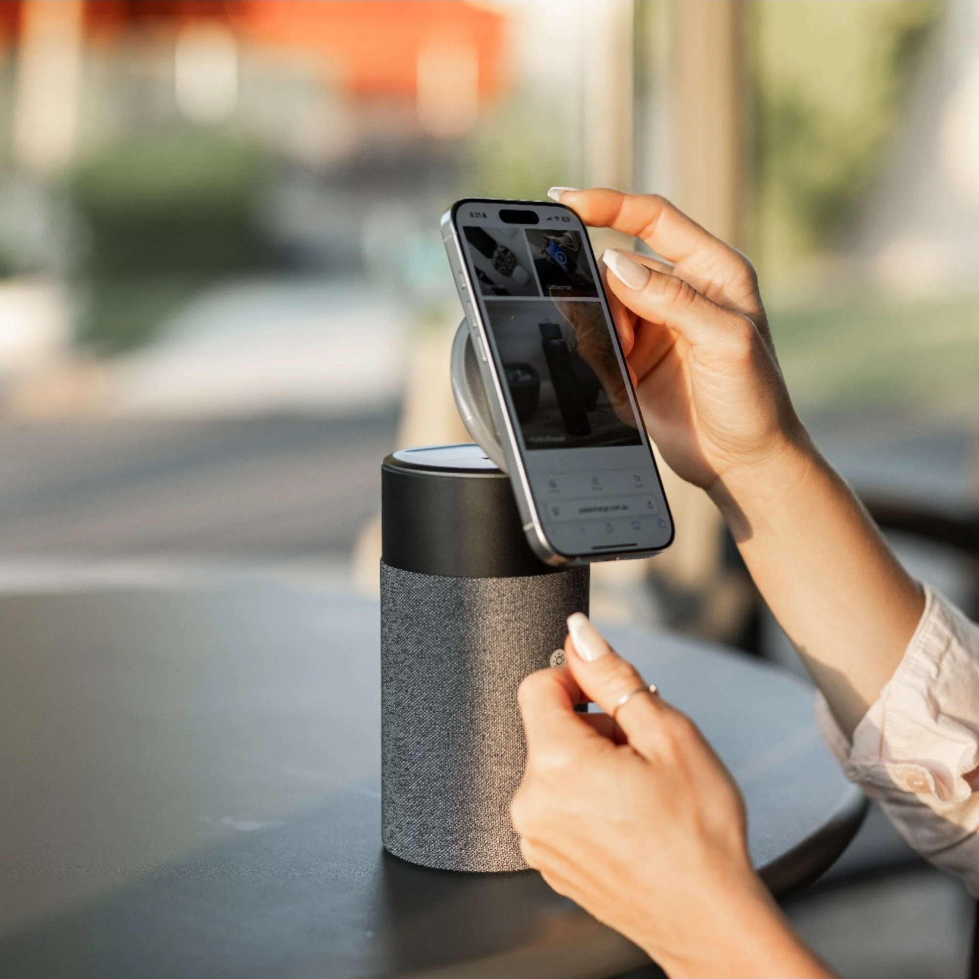 Halo Bluetooth Charging Speaker - Image 21