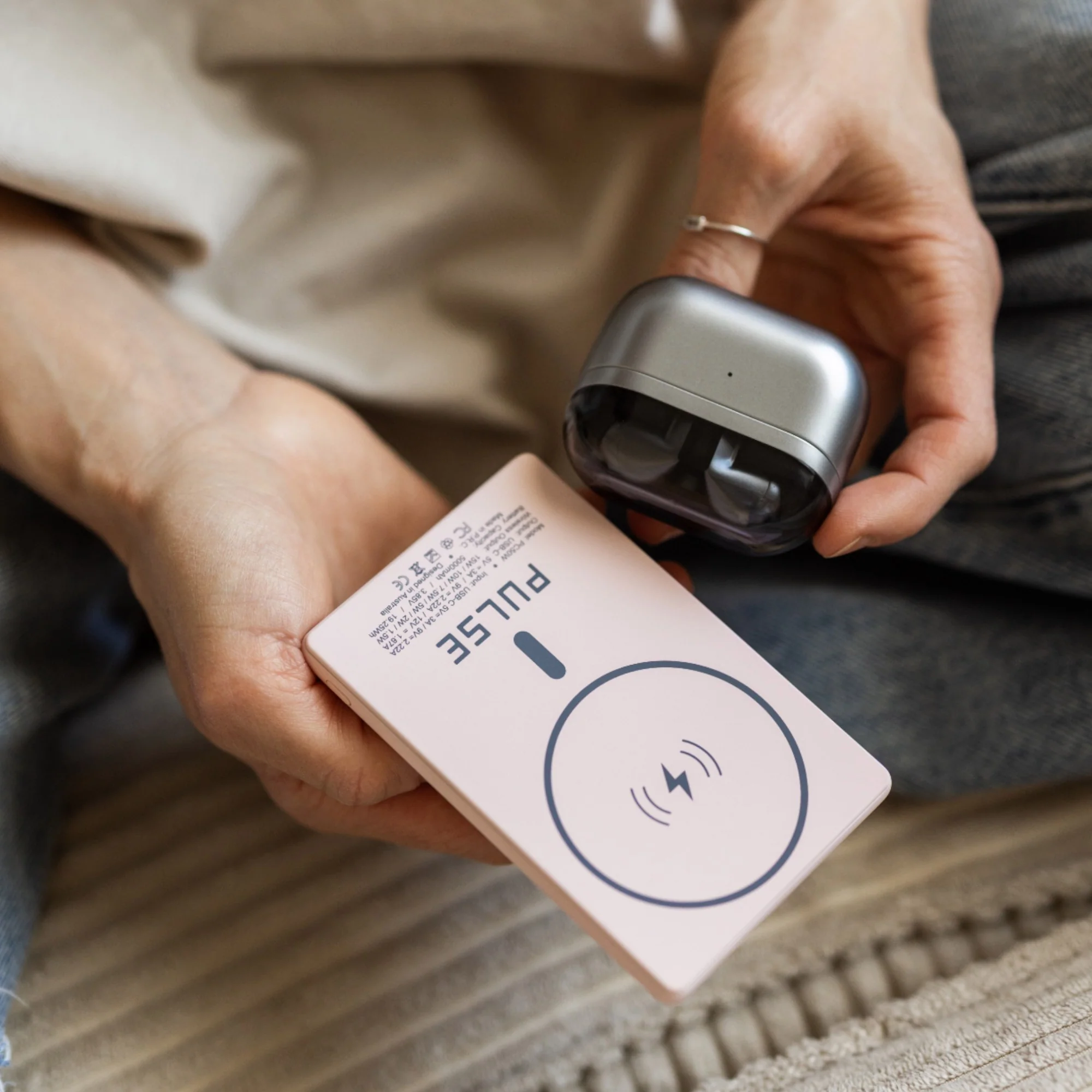 Infinity Magnetic Wireless Charger - Image 14